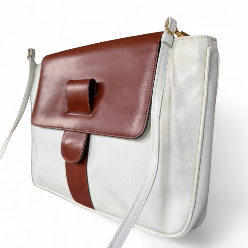 Salvatore Ferragamo Two-Tone Leather Flap Crossbody Shoulder Bag - Picture 3 of 12